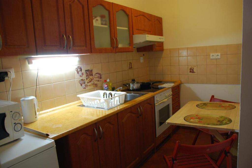 Apartments Spolkova ブルノ エクステリア 写真