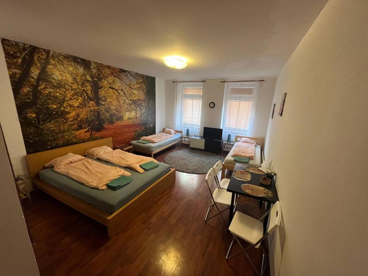 Apartments Spolkova ブルノ エクステリア 写真