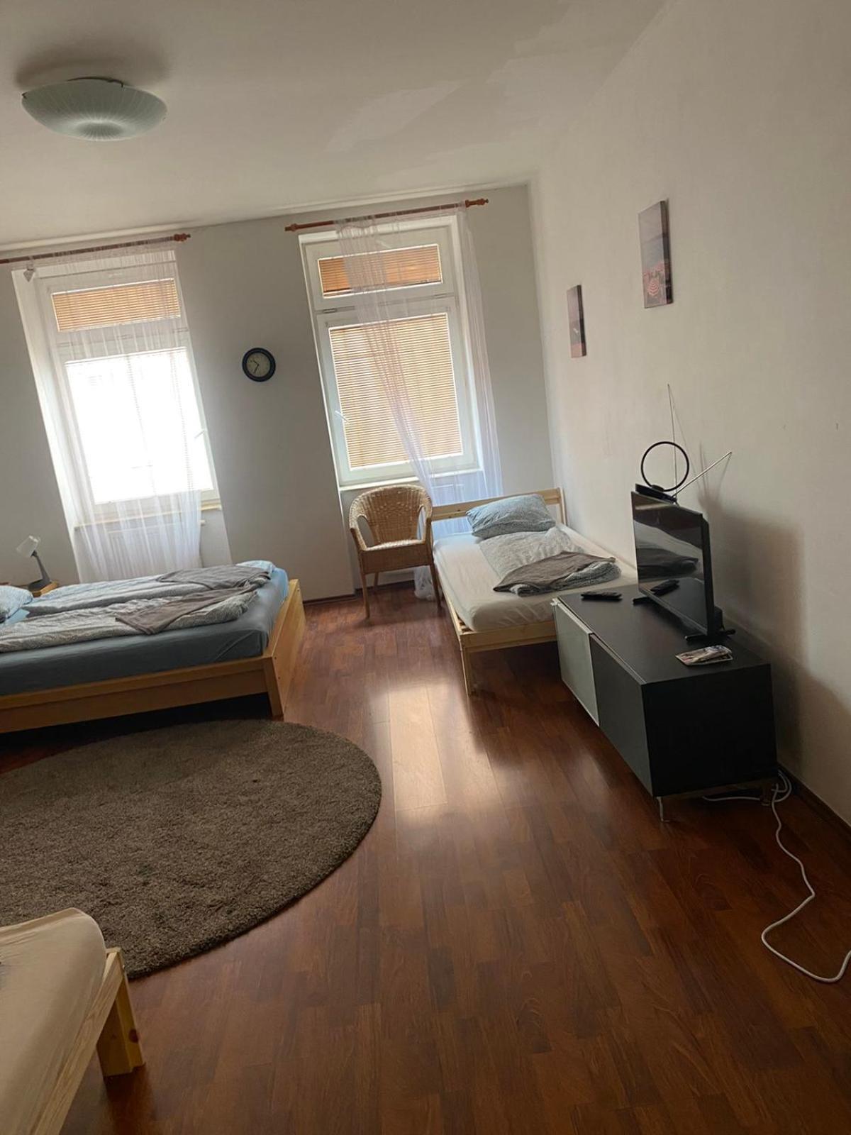 Apartments Spolkova ブルノ エクステリア 写真