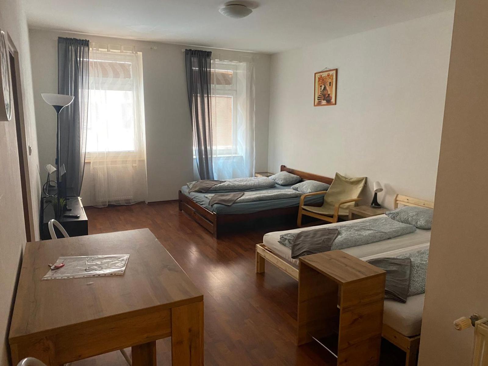 Apartments Spolkova ブルノ エクステリア 写真